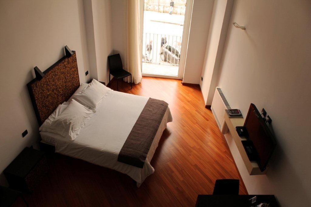 レッチェ アルヴィノ スイート アンド ブレックファースト Bed & Breakfast エクステリア 写真